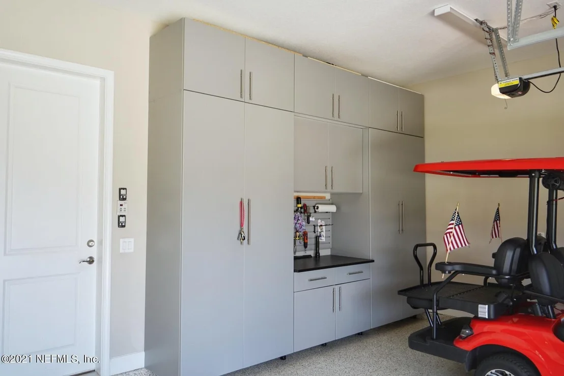 Photo of 408 HATTER Drive