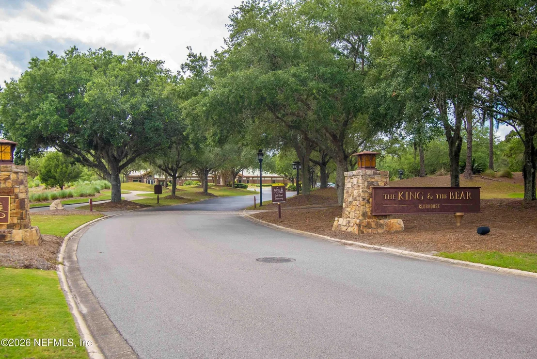 Photo of Unit 102 at 965 REGISTRY Boulevard