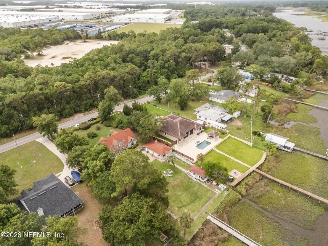 Photo of 1375 CEDAR BAY Road