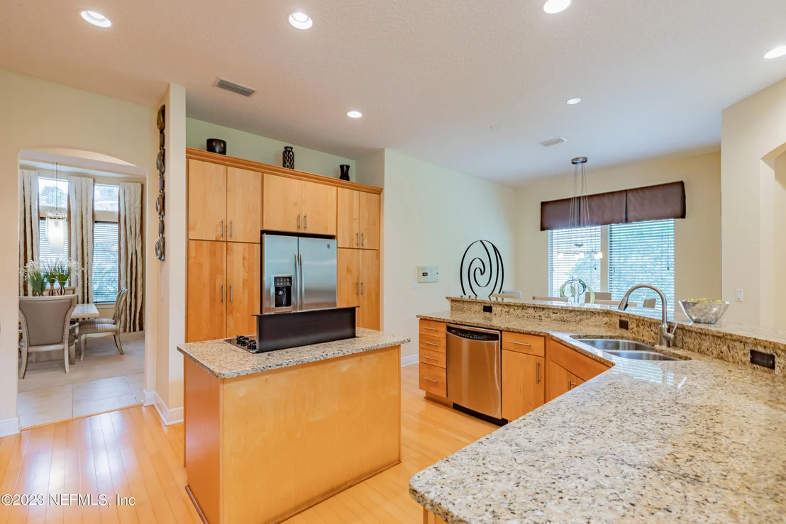 Photo of 1639 DOVER HILL Drive