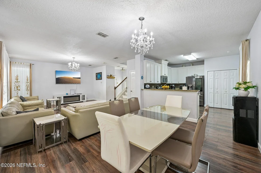 Photo of 558 ROSERUSH Lane