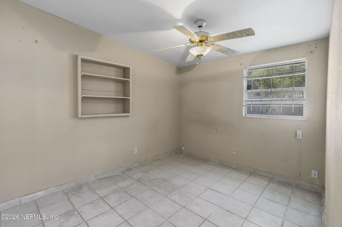 Photo of 9716 DEVONSHIRE Boulevard