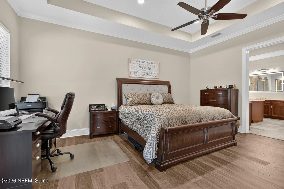 Photo of 287 VALE Drive
