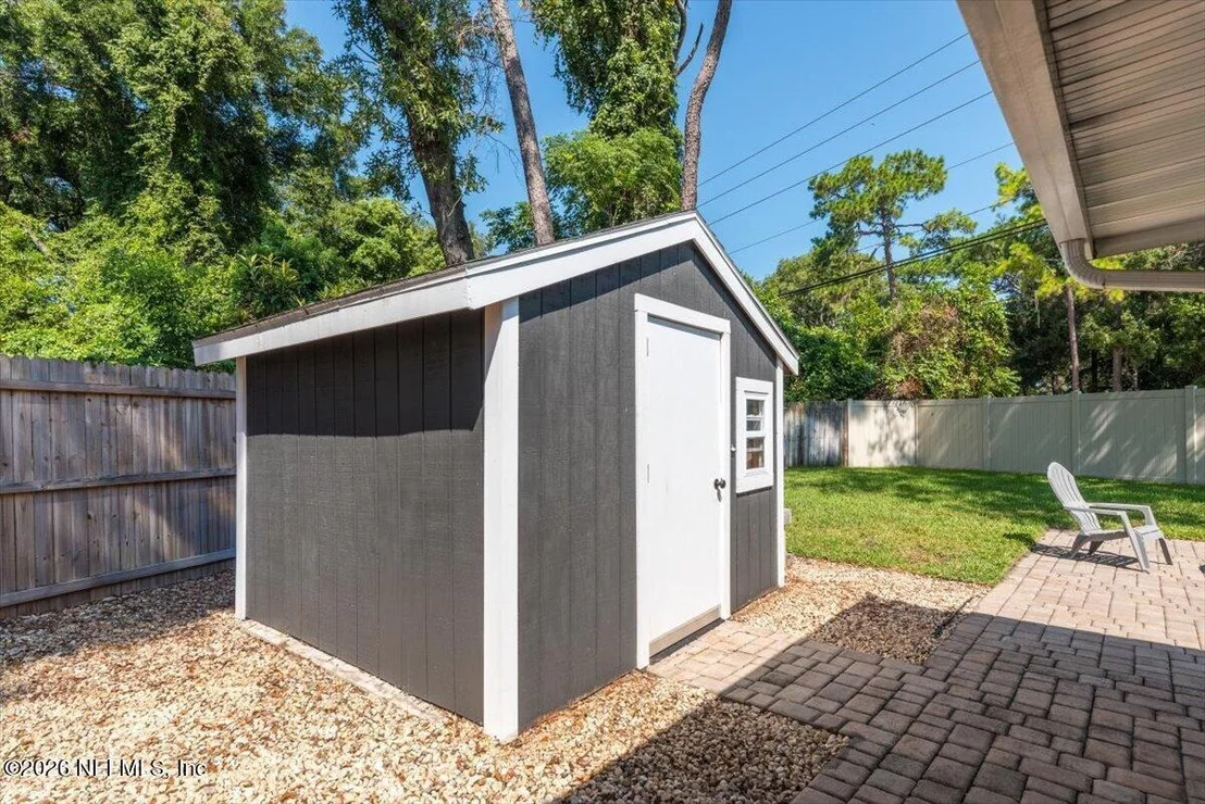 Photo of 7611 LEAFY FOREST Way