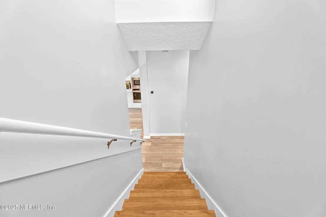 Photo of 1127 TRAILMARK Drive