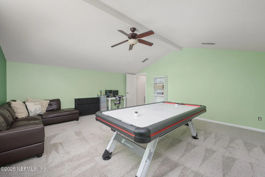 Photo of 812 WARDS CREEK Lane