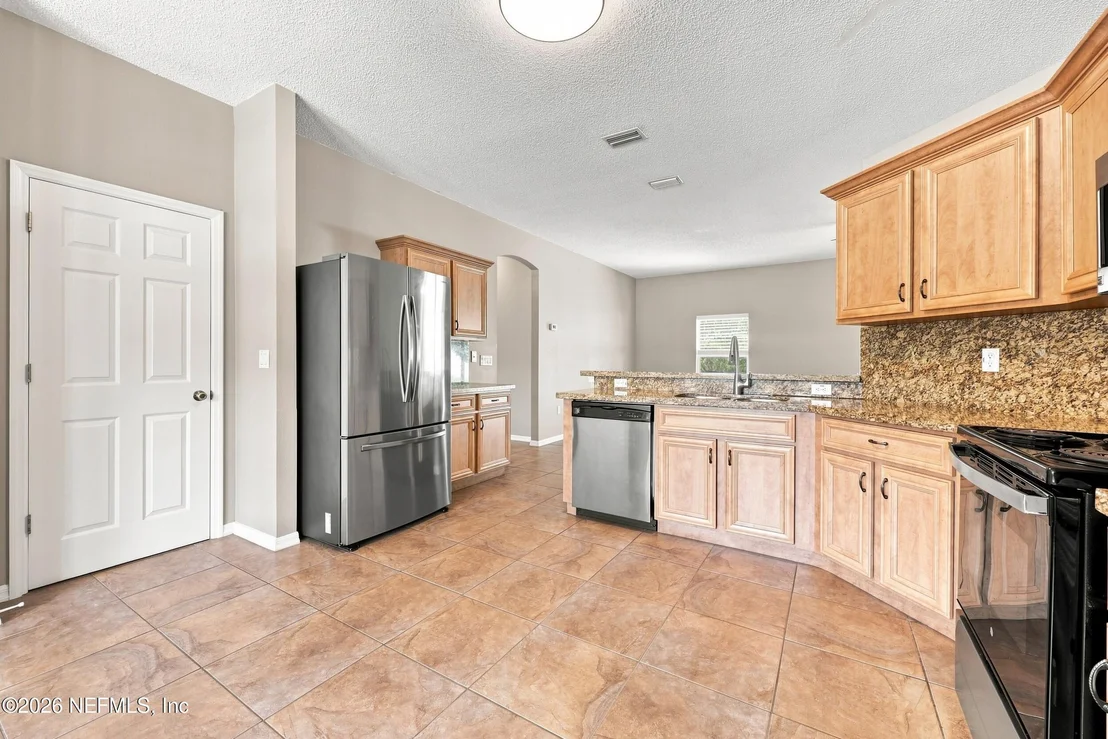 Photo of 28 BECKNER Lane