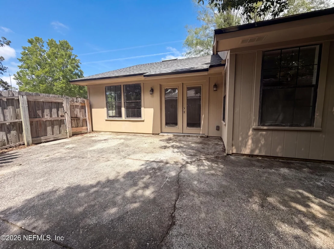 Photo of 3160 BRIDGEVIEW Drive