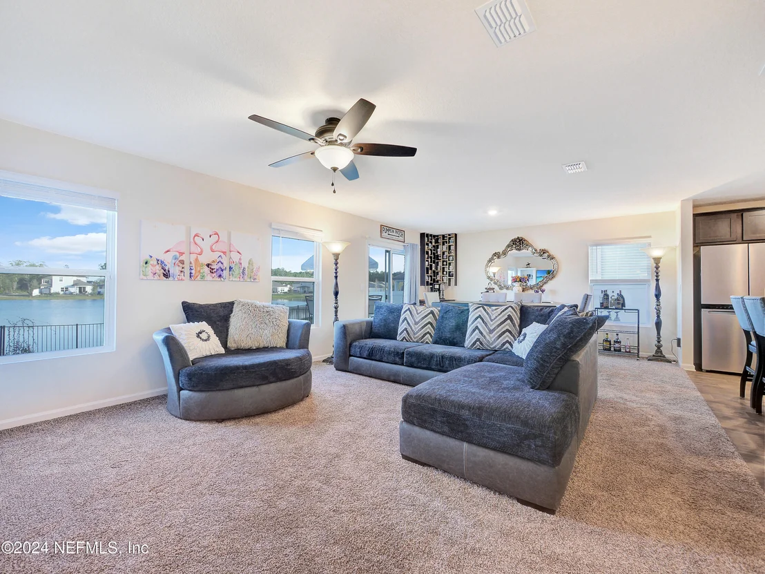 Photo of 379 FALCON RIDGE Road