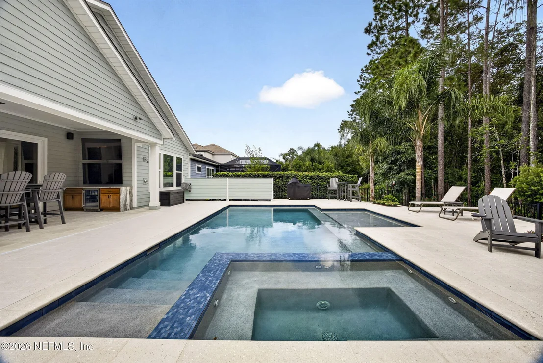 Photo of 215 FRESHWATER Drive