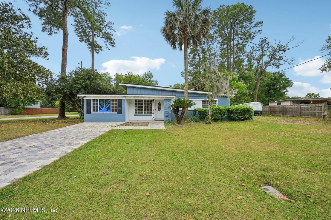 Photo of 5356 KEYSTONE Drive N