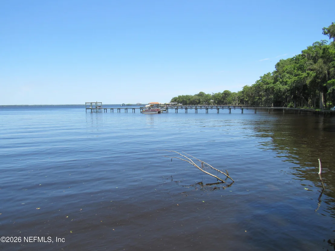 Photo of 451 COUNTY ROAD 13 S