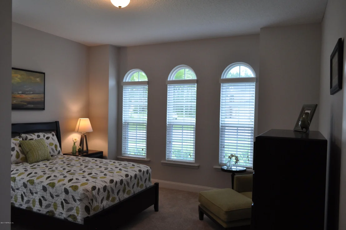 Photo of 1015 BENT CREEK Drive