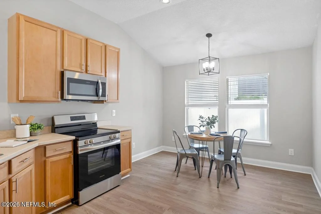 Photo of 1019 MOOSEHEAD Drive