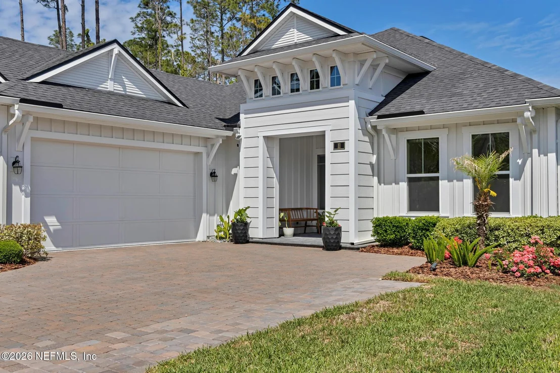 Photo of 11 FORESTVIEW Lane