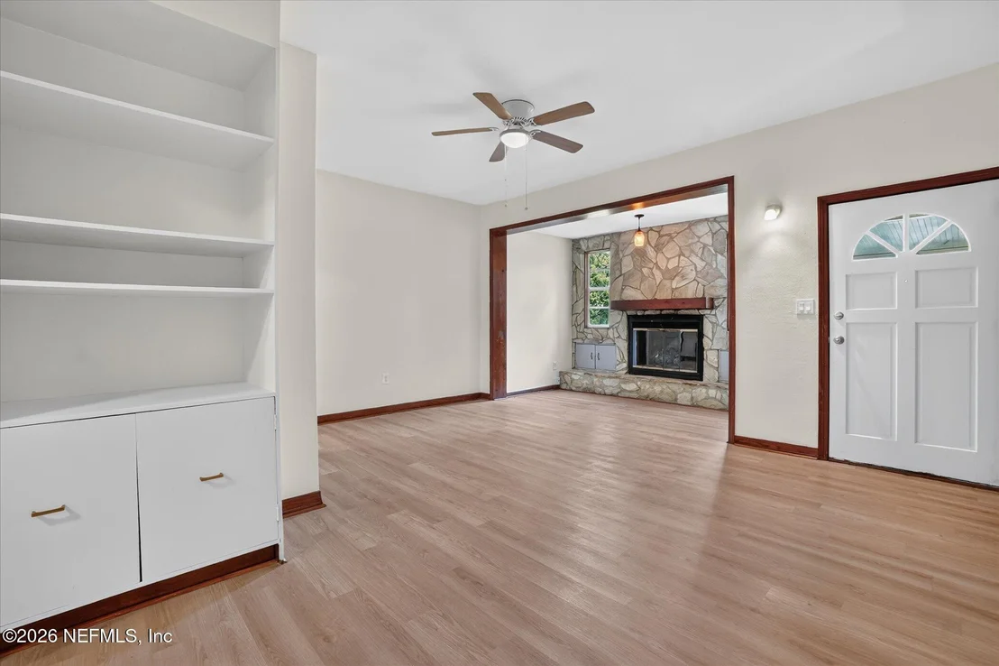 Photo of 4748 BEVERLY Circle