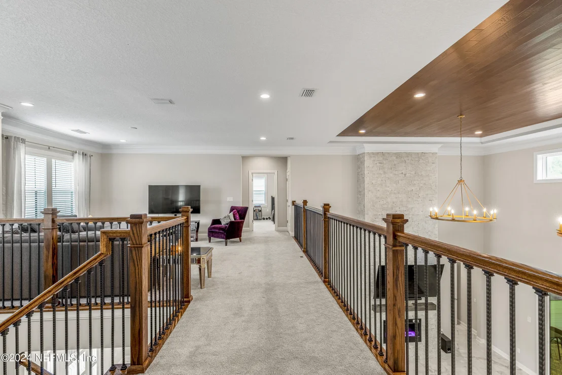 Photo of 10511 SILVERBROOK Trail