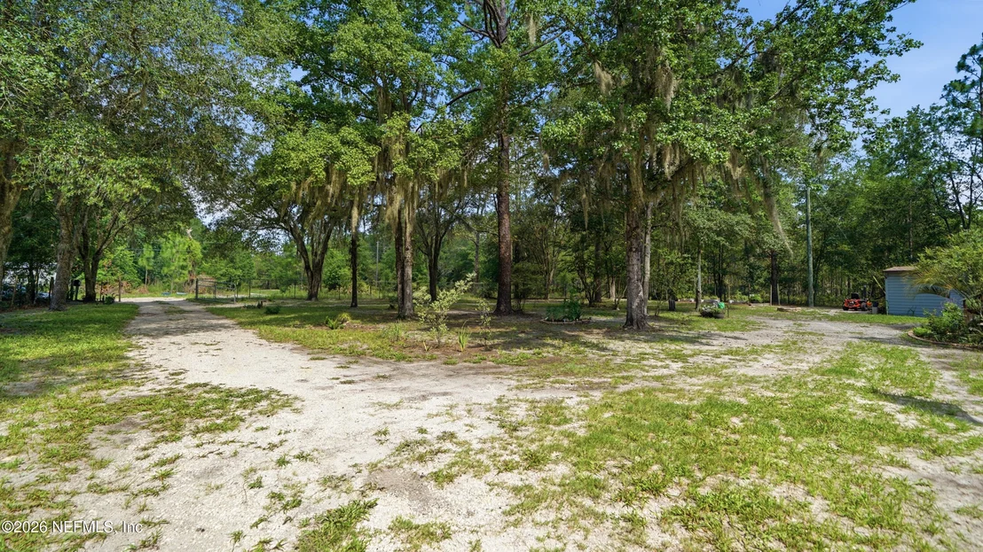 Photo of 953 MCLAUGHLIN Lane