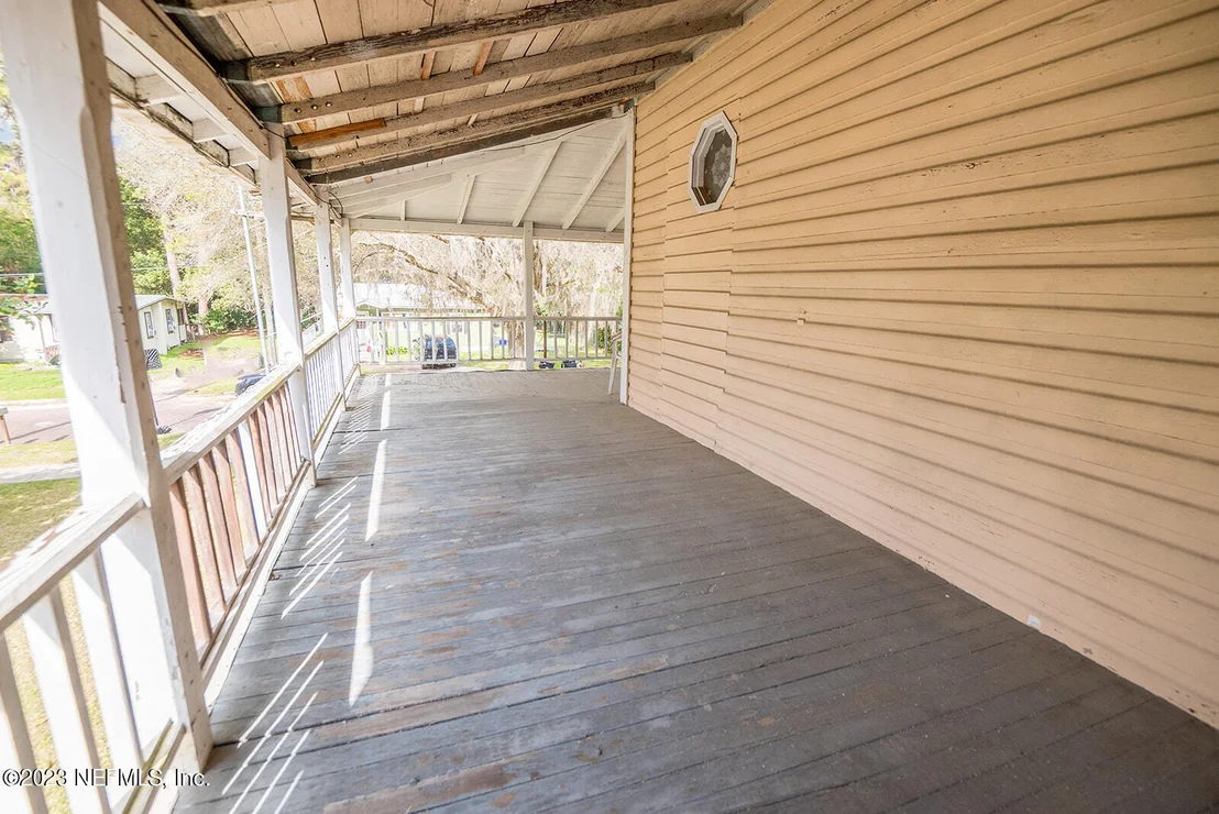 Photo of 404 N CHERRY Street