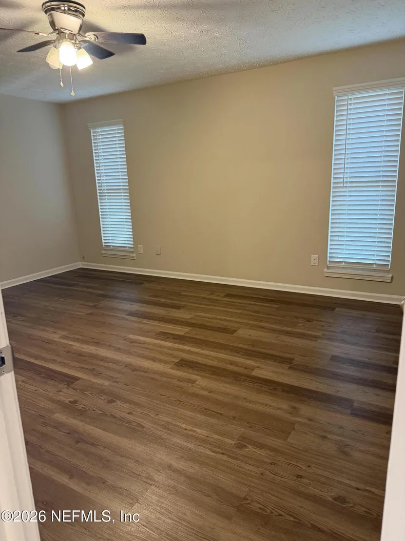 Photo of 4285 WALNUT Bend