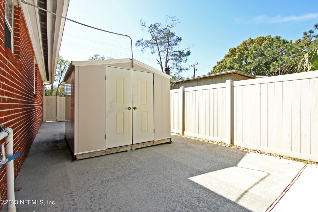 Photo of 5937 REGIMENT Drive