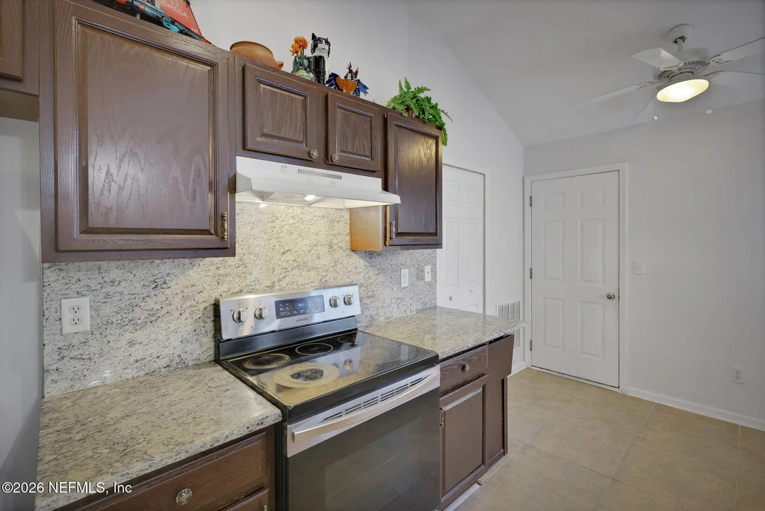 Photo of 12176 MANTLE Drive