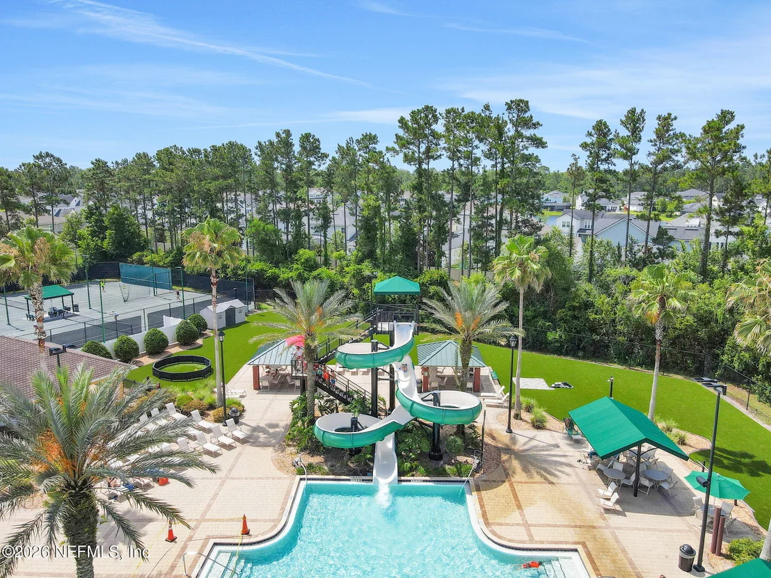 Photo of 1004 FLORA PARKE Drive