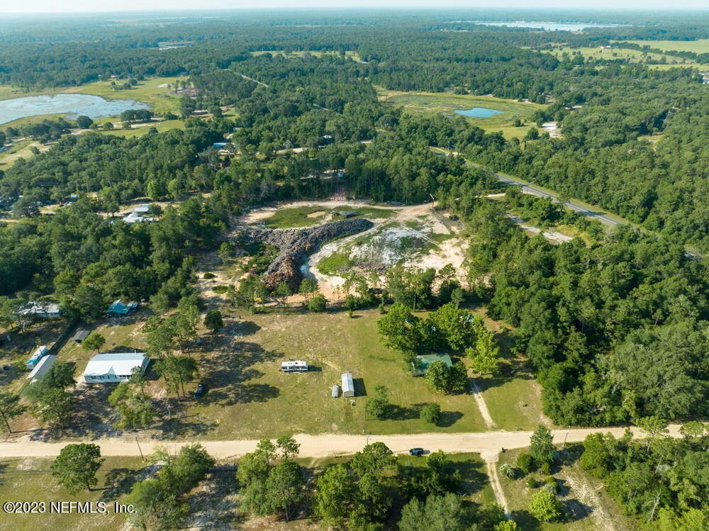 Photo of 6057 HILLCREST Road