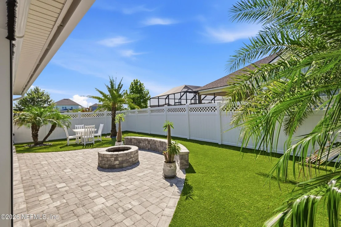 Photo of 322 SILVERLEAF VILLAGE Drive