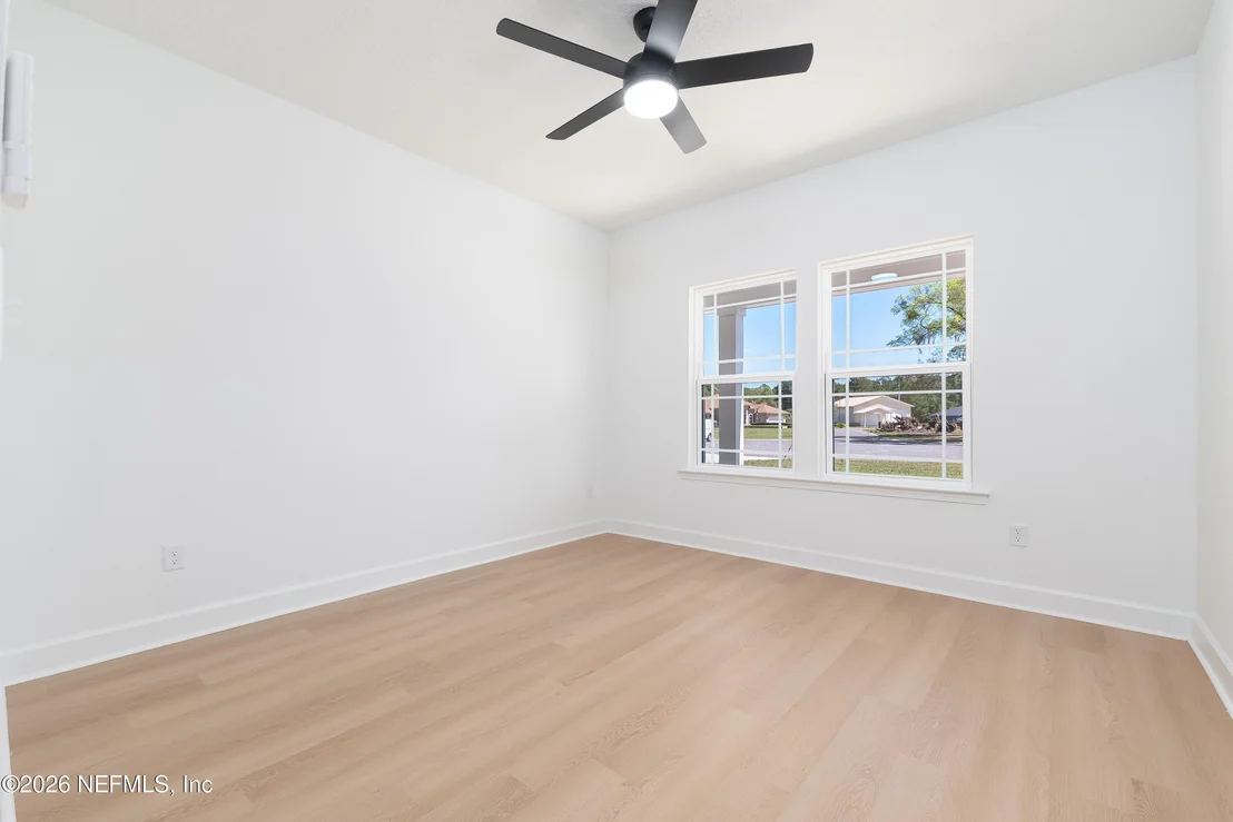 Photo of 265 CRESTVIEW Drive