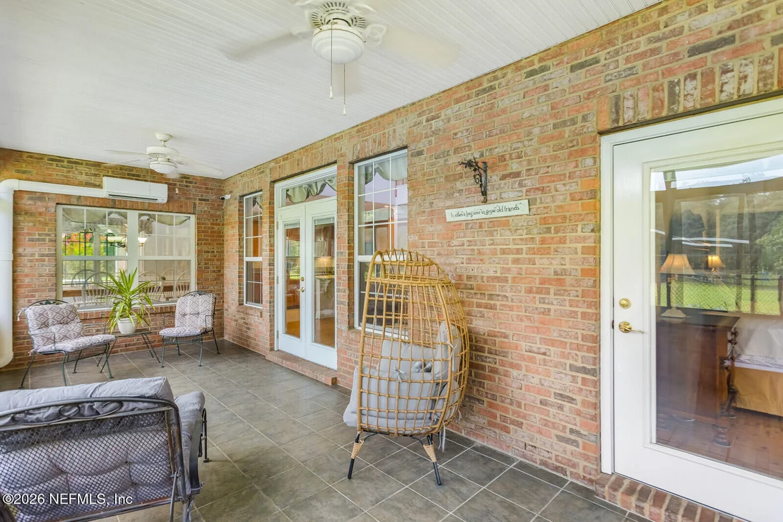 Photo of 46171 SAULS Road