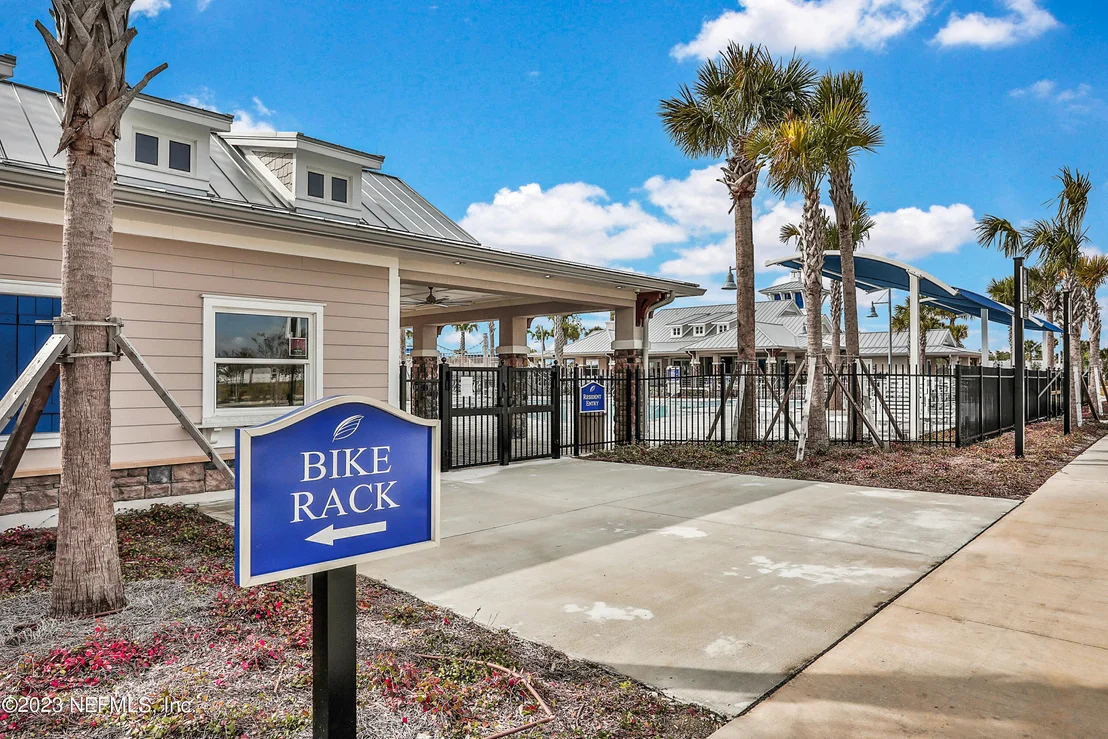 Photo of 660 SILVER PINE Drive