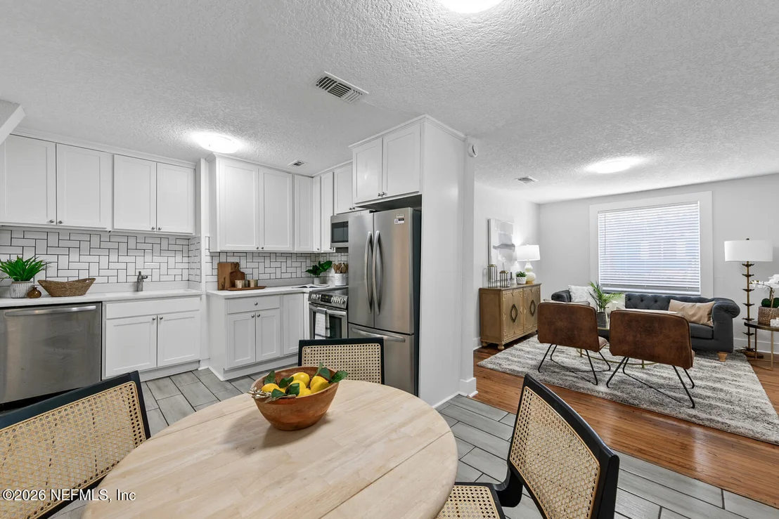 Photo of 715 RALPH Street