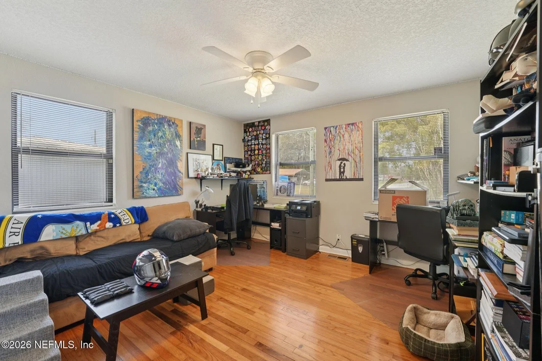 Photo of 5112 OAKSIDE Drive