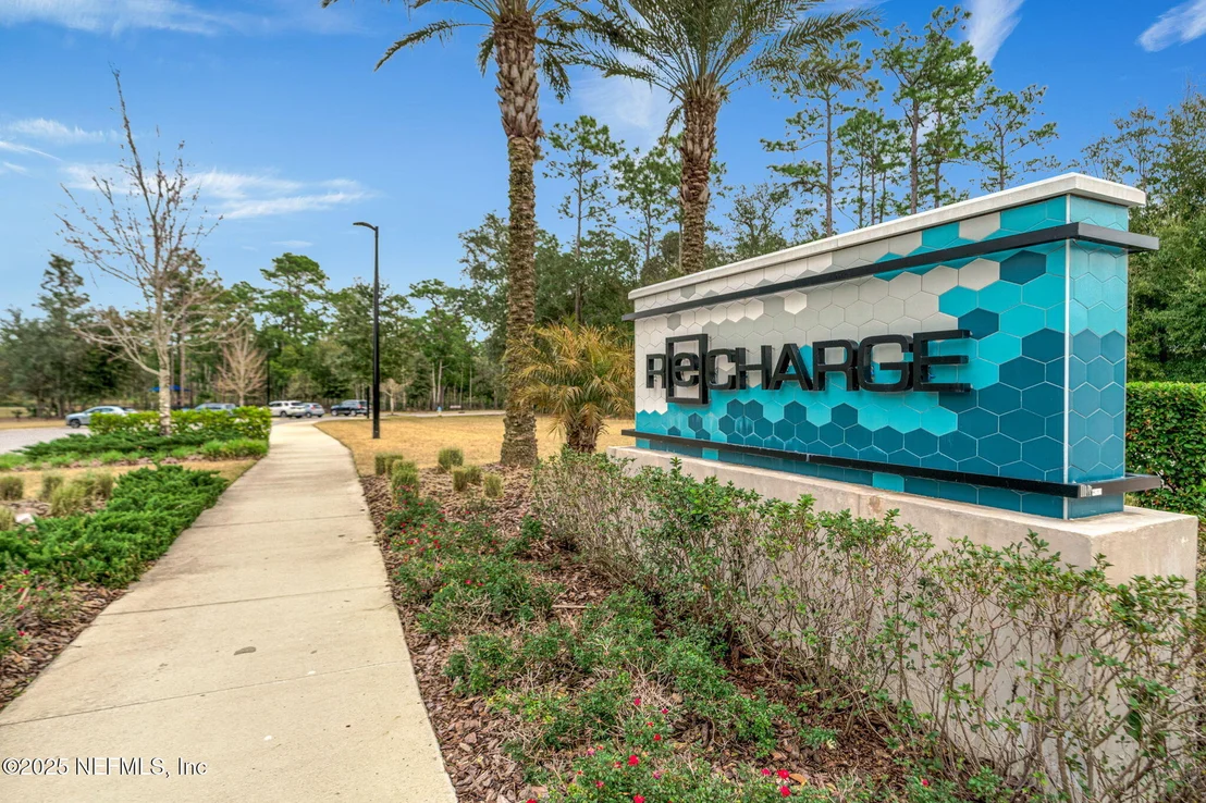Photo of 9918 FILAMENT Boulevard