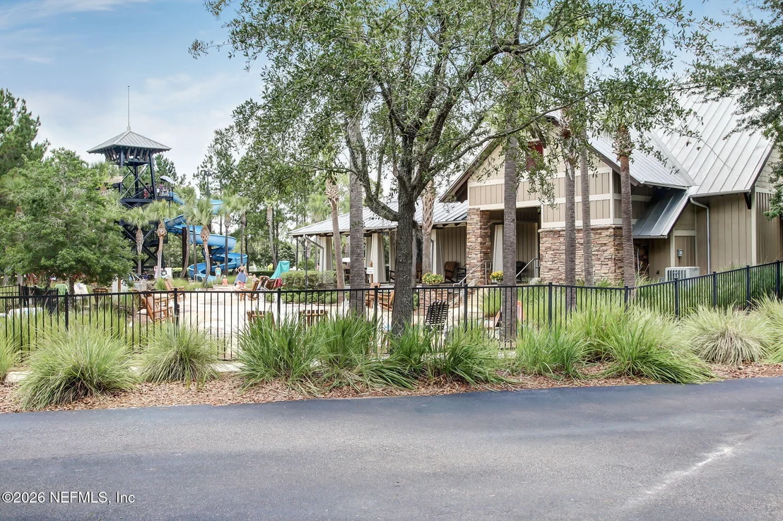 Photo of 757 FLOWERS Street