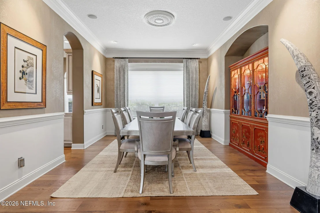 Photo of 105 LAUREL Way