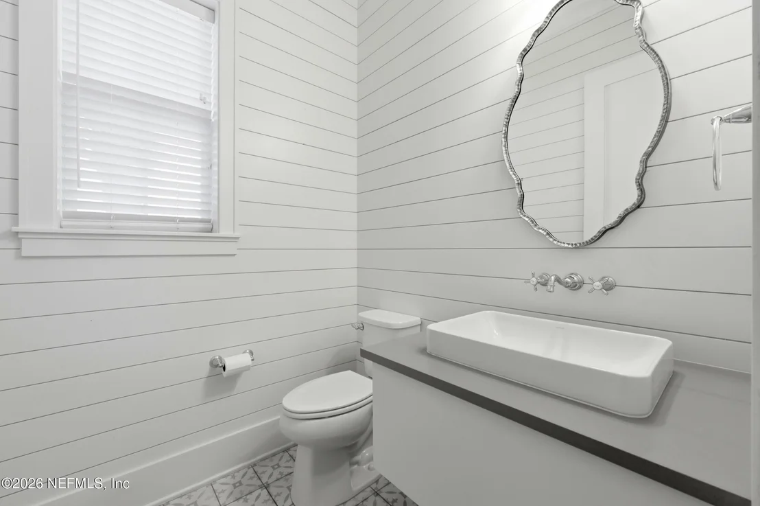 Photo of 264 OCEAN Boulevard
