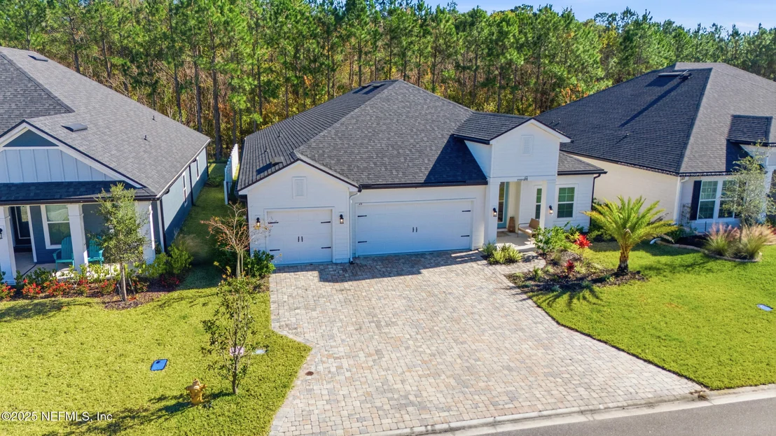 Photo of 49 GOLDEN FERN Drive