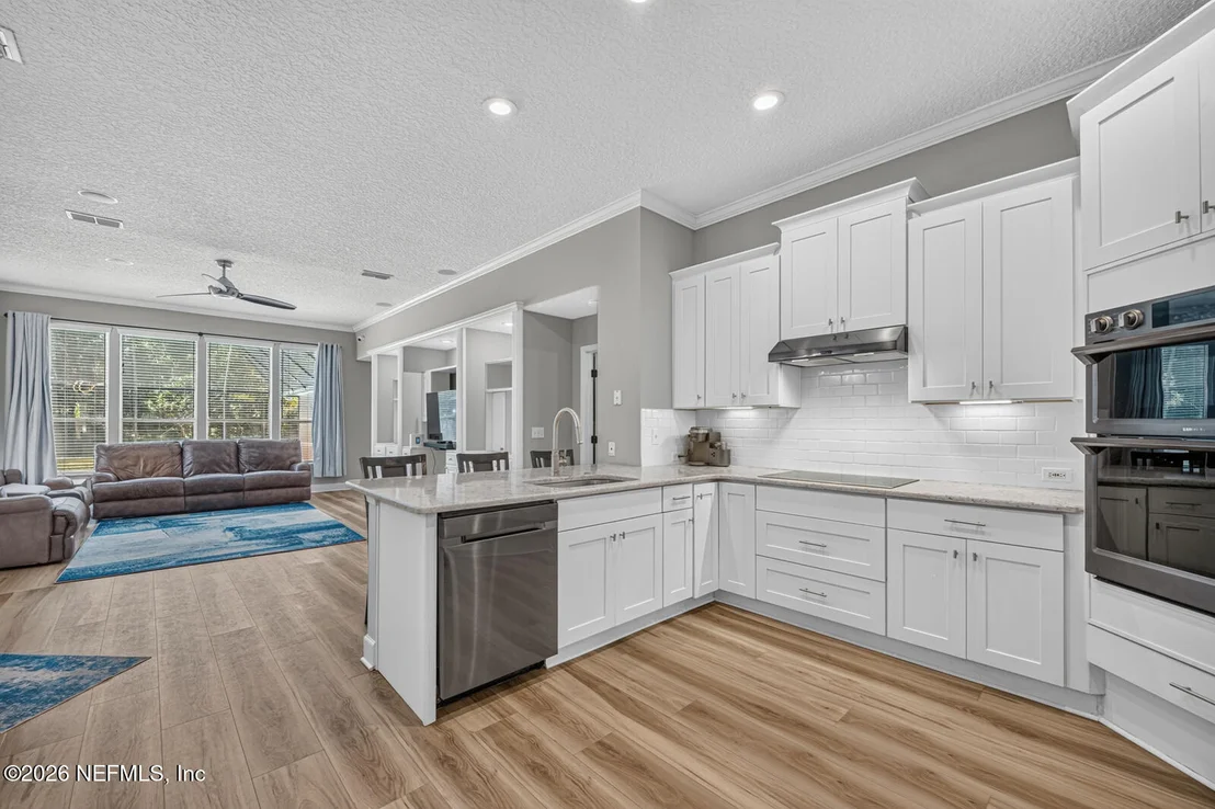 Photo of 7757 BURNT OAK Trail