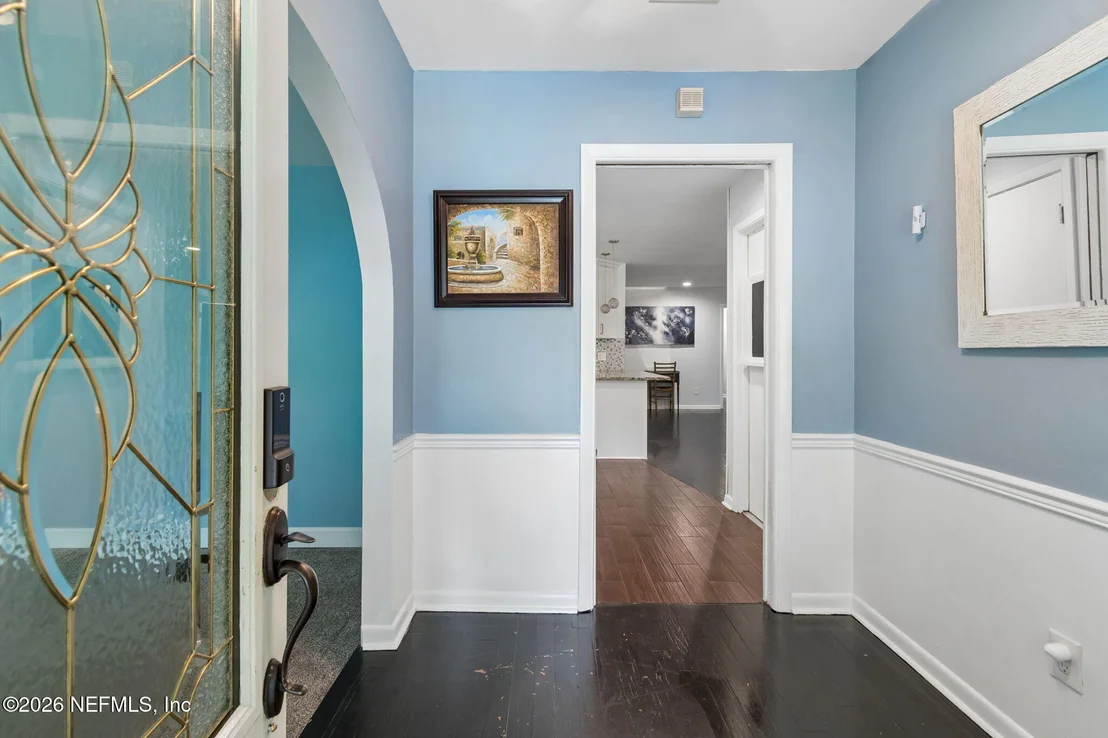 Photo of 1631 ARROWHEAD Trail