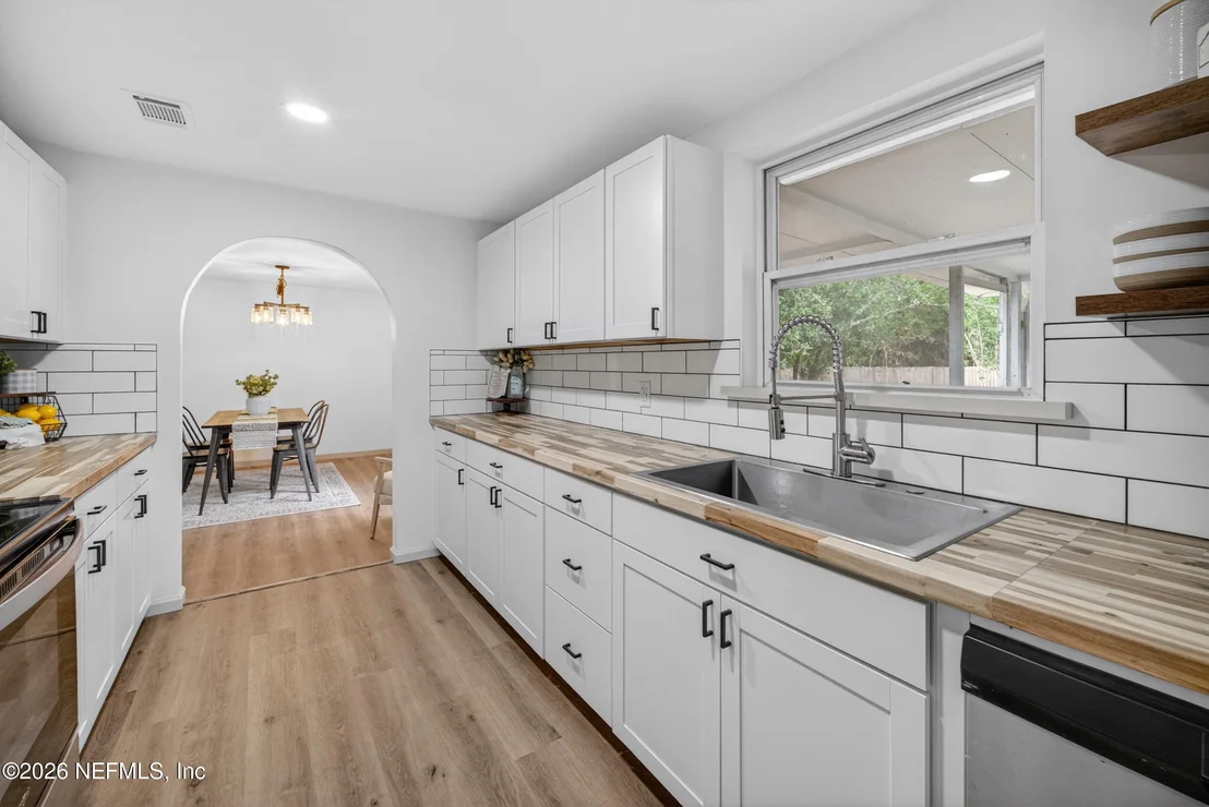 Photo of 1212 TUMBLEWEED Drive