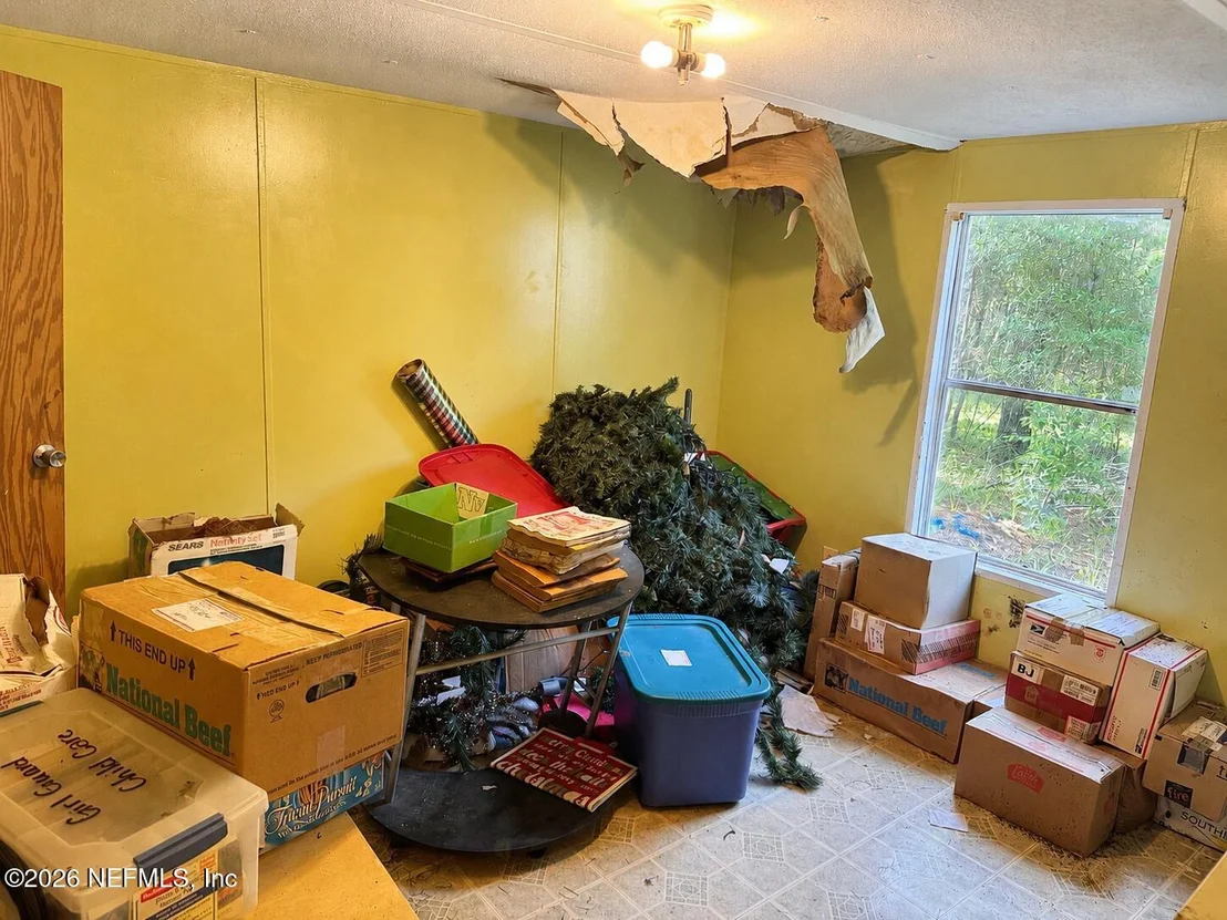 Photo of 1056 BELLAMY Road