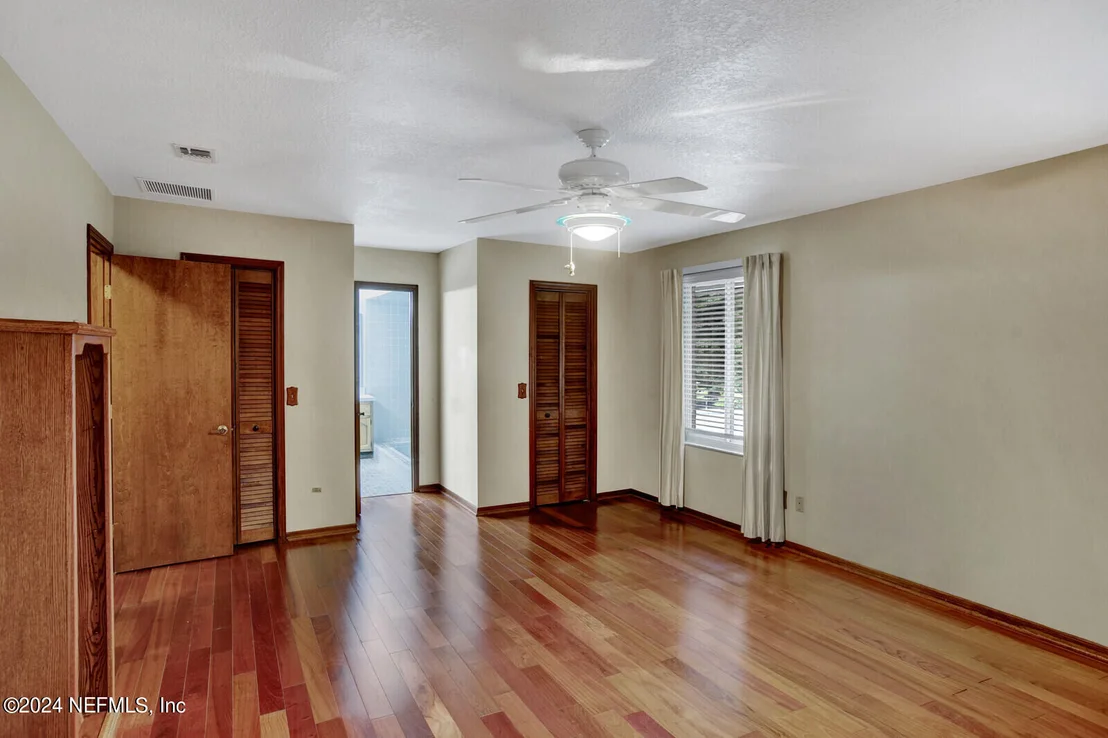 Photo of 2527 BEGONIA Drive