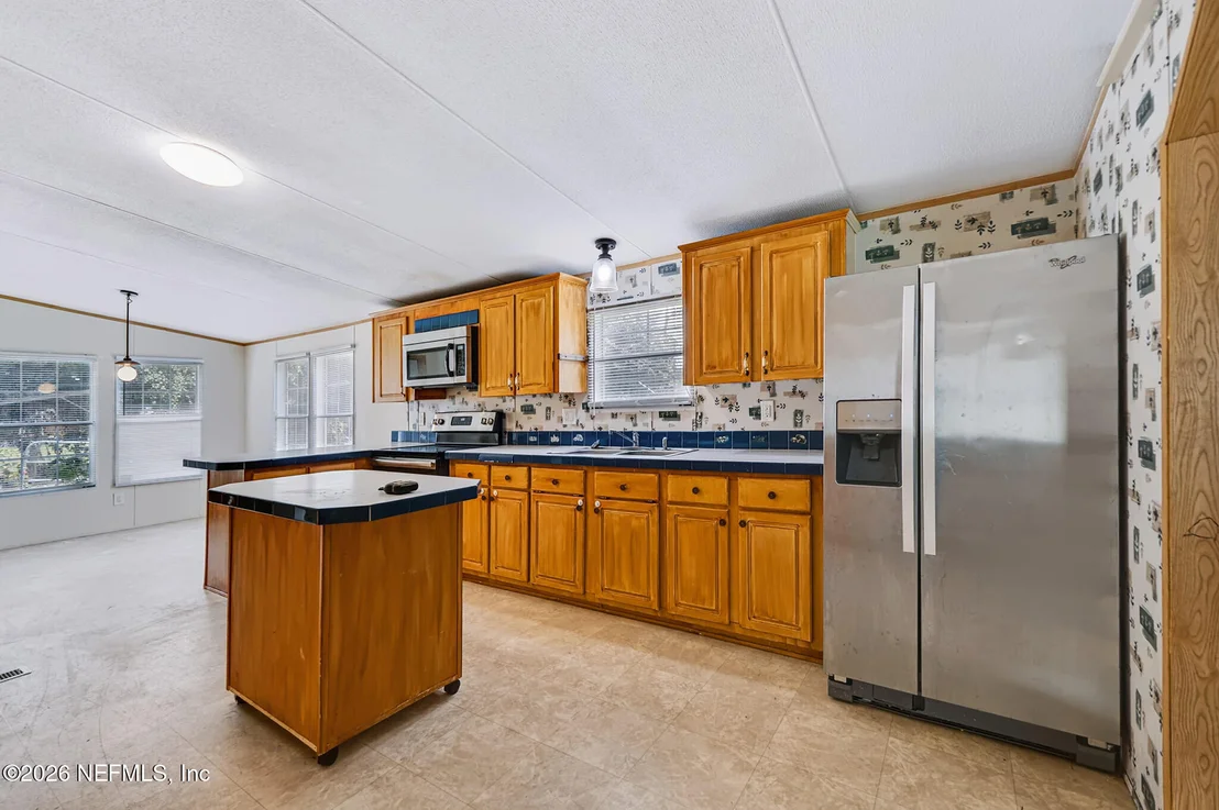 Photo of 134 BARDIN ESTATES Circle