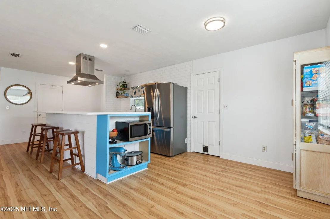 Photo of 234 HAWTHORNE Road