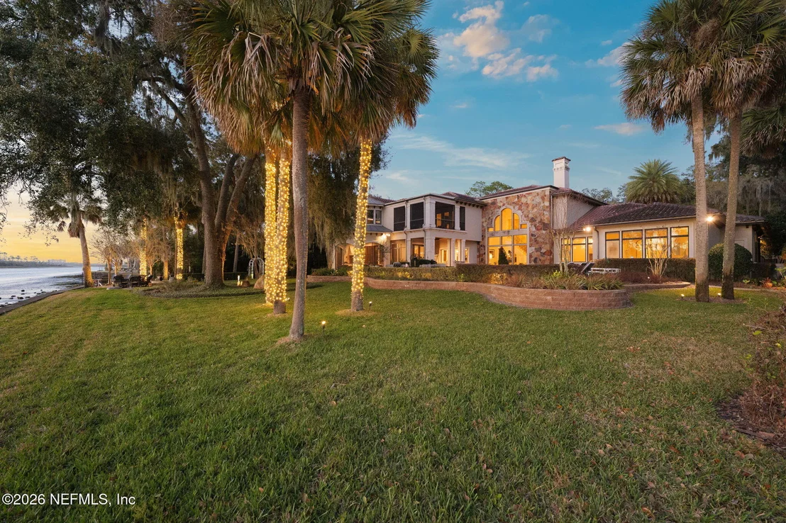 Photo of 24733 HARBOUR VIEW Drive