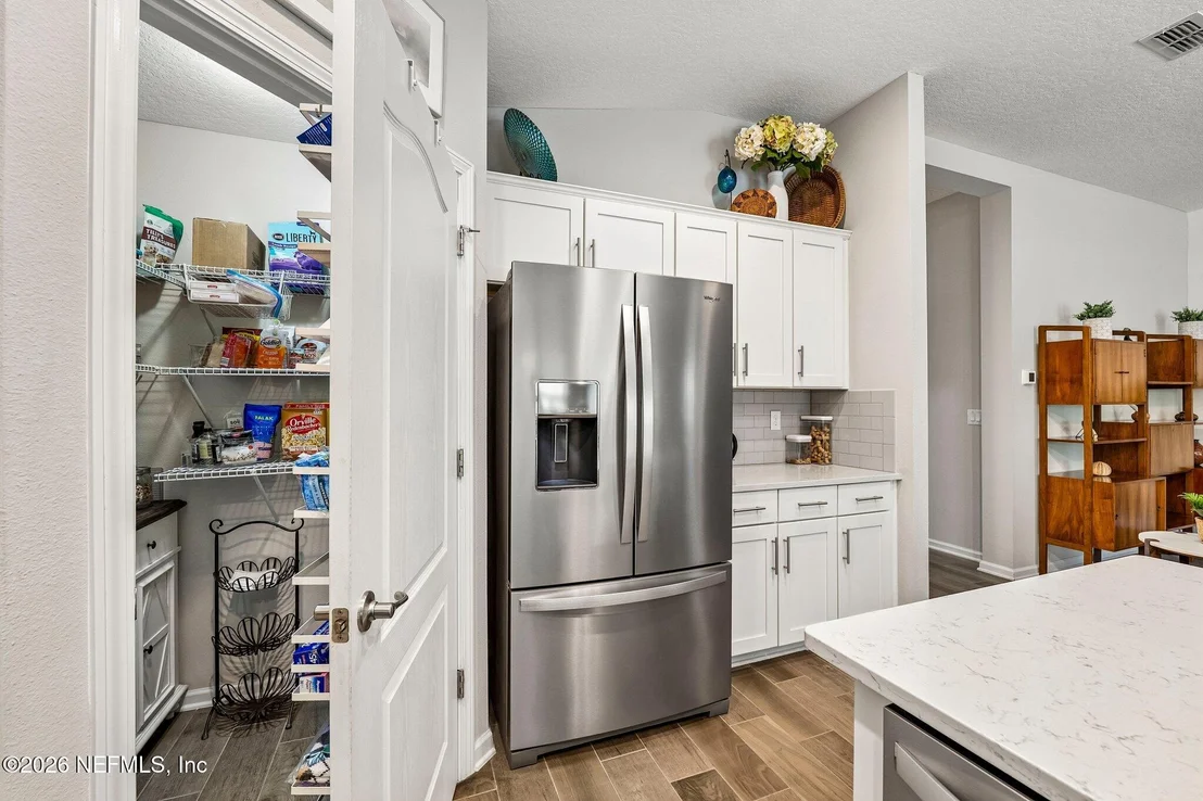 Photo of 3800 GREAT FALLS Loop
