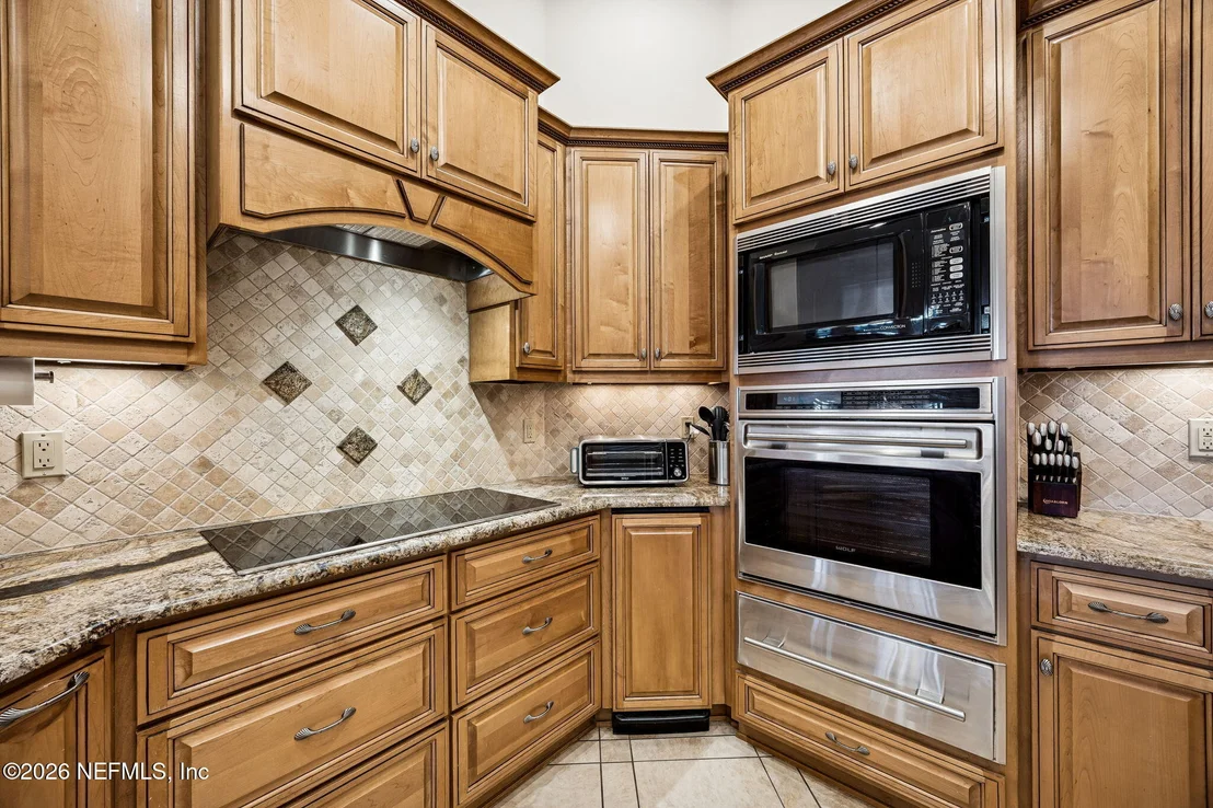 Photo of 283 ESTATES Drive