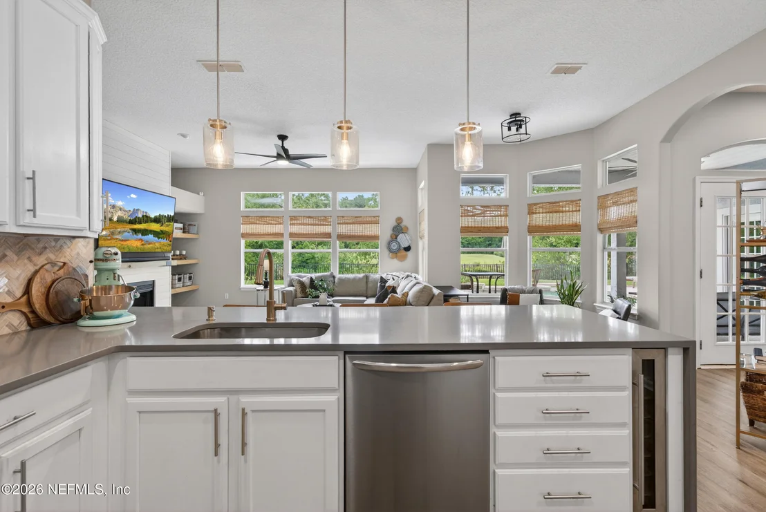 Photo of 2542 WILLOW CREEK Drive